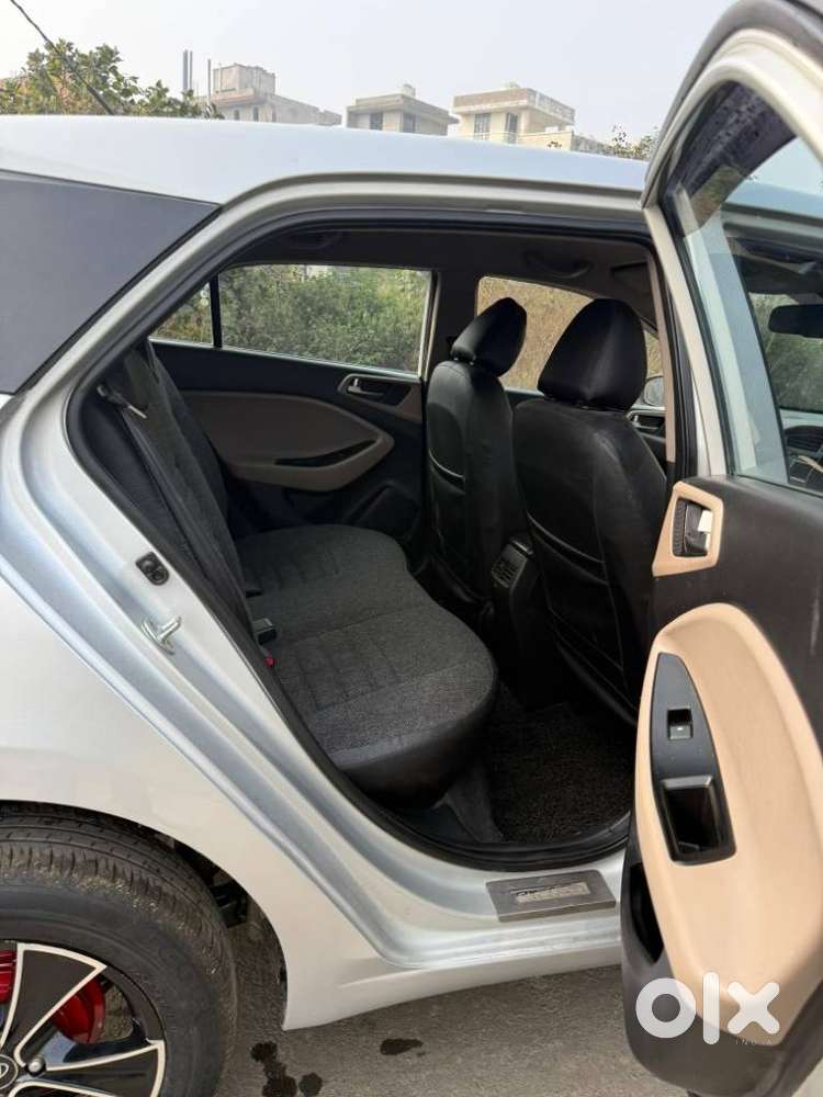 Hyundai Elite I20, 2015, Petrol