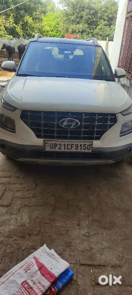 Hyundai Venue 1.2 Petrol Manual 2020