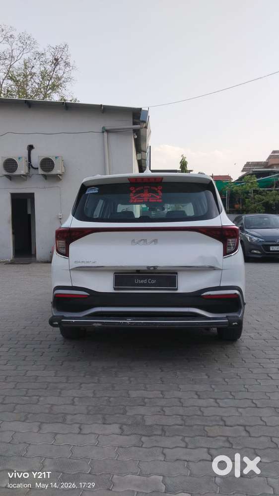 Kia Carens 1.4 Prestige 7 Str, 2023, Petrol