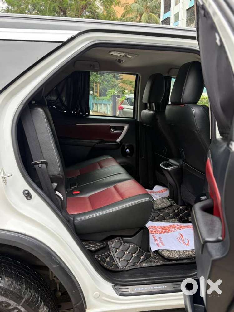 Toyota Fortuner Leader Edition (at), 2025, Diesel