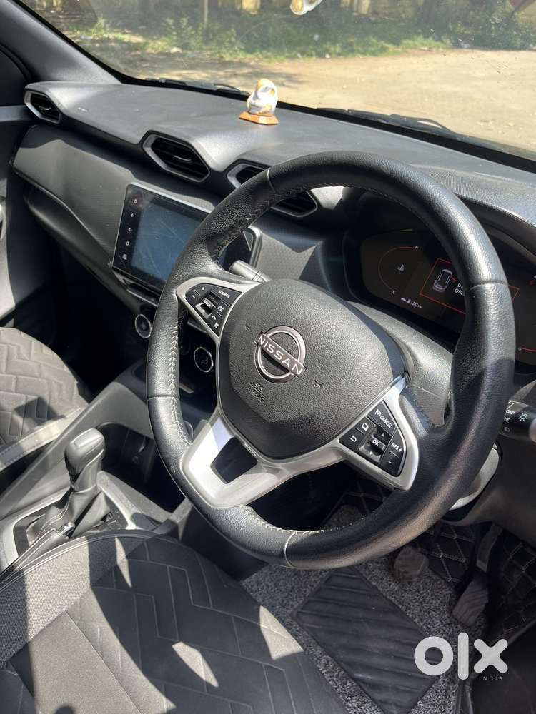 Nissan Magnite 1.0 Xv Premium Turbo Cvt (o), 2022, Petrol
