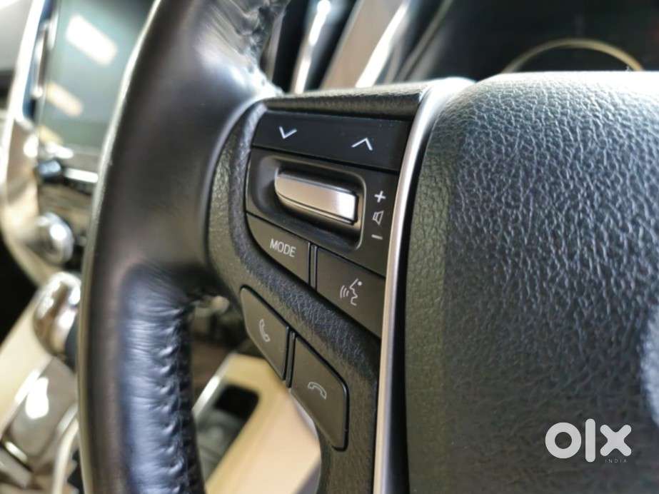 Toyota Vellfire Vip – Executive Lounge, 2022, Petrol