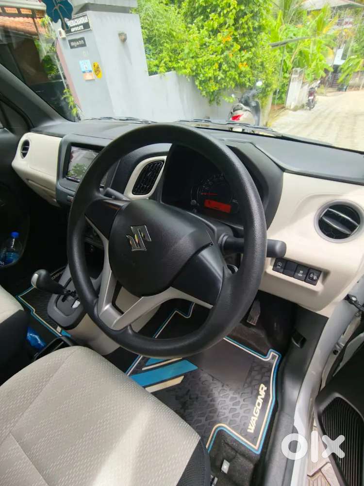 Maruti Suzuki Wagon R 2025 Dec Auto Silver Like Brand New