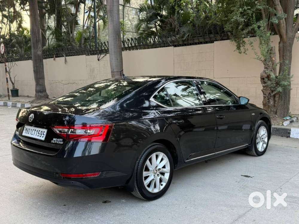 Skoda Superb L&k 2.0 Tdi At, 2017, Diesel