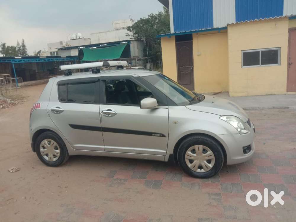 Maruti Suzuki Swift Vxi + Manual, 2009, Petrol
