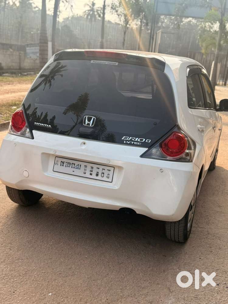 Honda Brio 2012 Petrol Well Maintained