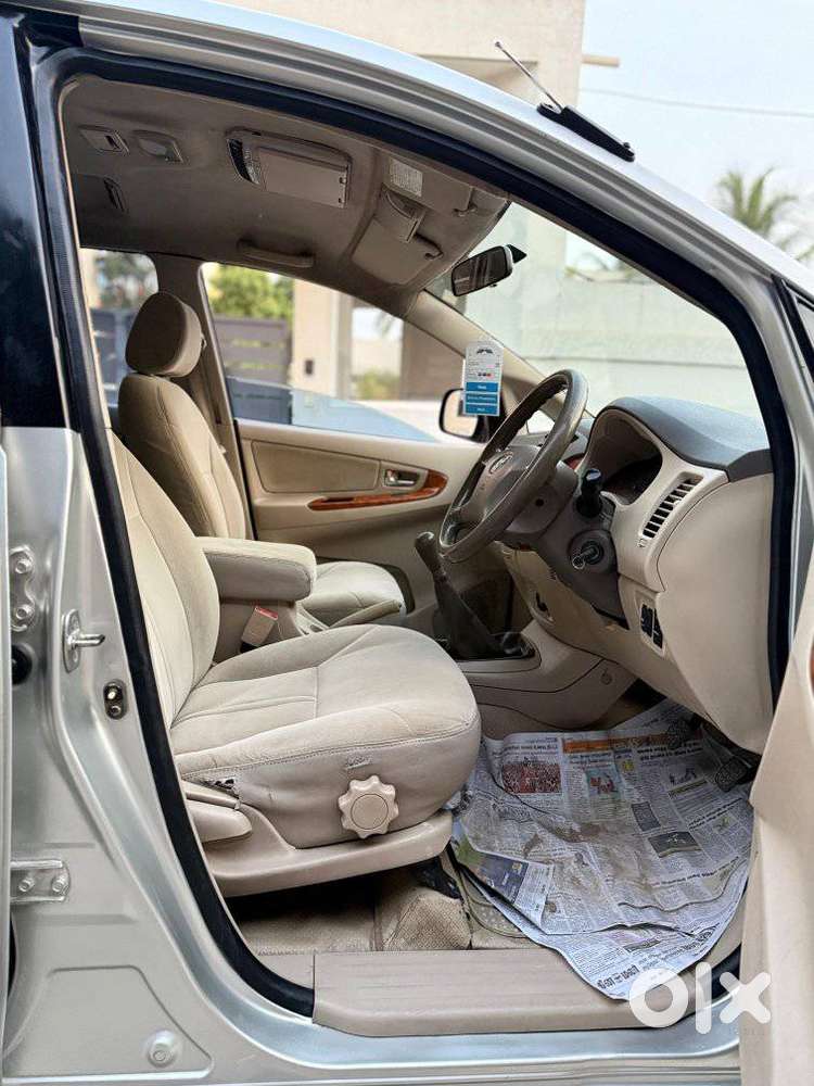 Toyota Innova 2.5 V 7 Str, 2008, Diesel