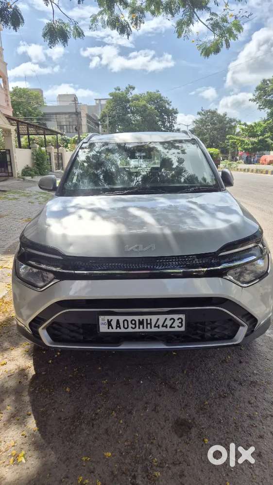 Kia Carens 2023