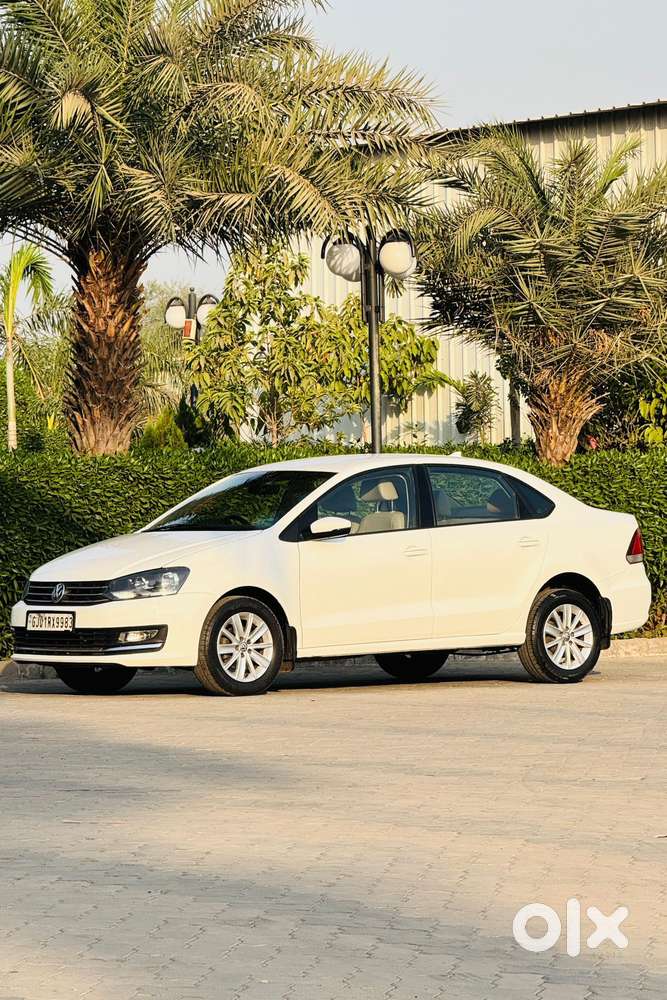 Volkswagen Vento 1.2 Tsi Highline Plus At, 2017, Petrol