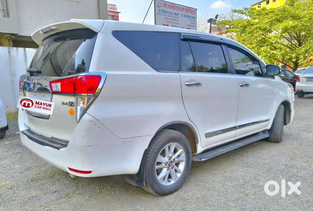 Toyota Innova Crysta 2.4 V 8 Str, 2018, Diesel