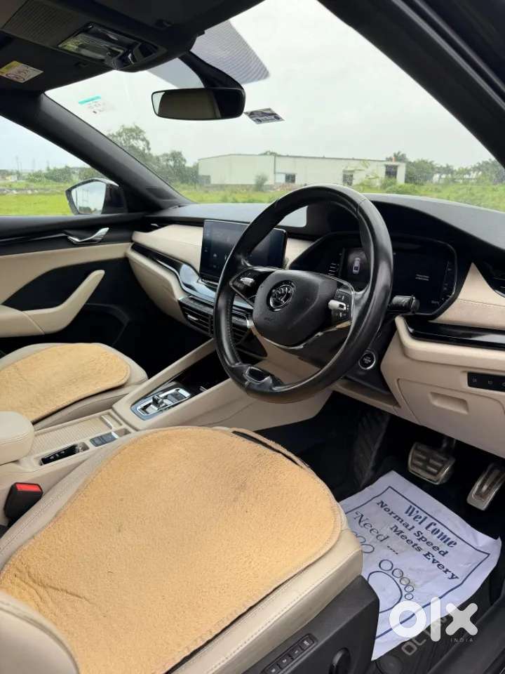 Skoda Octavia 2.0 L K Tsi At, 2022, Petrol