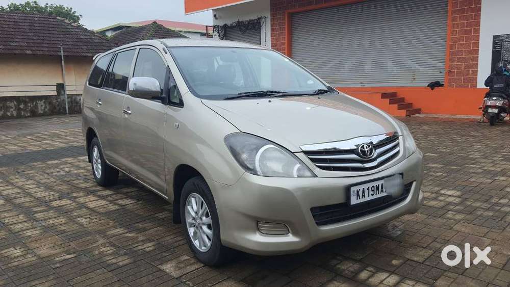 Toyota Innova