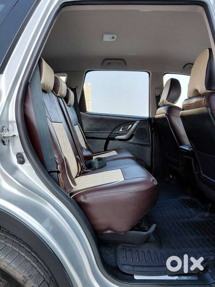 Mahindra Xuv500 W7, 2020, Diesel