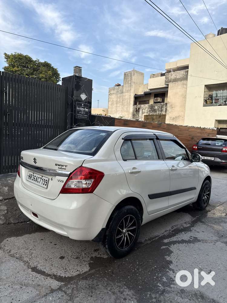 Maruti Suzuki Swift Dzire 1.3 Vxi, 2017, Petrol