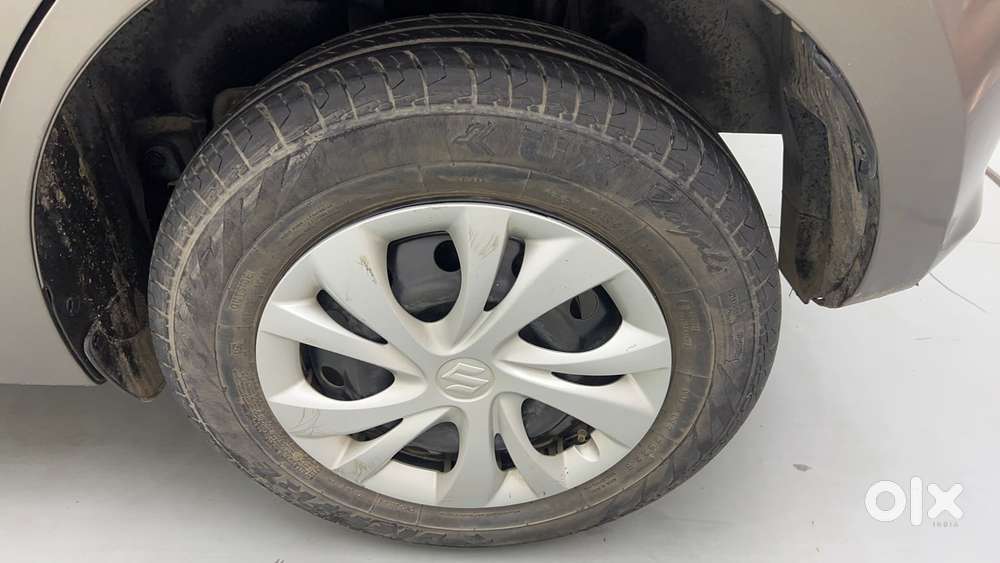 Maruti Suzuki Swift Amt Vvt Vxi, 2022, Petrol