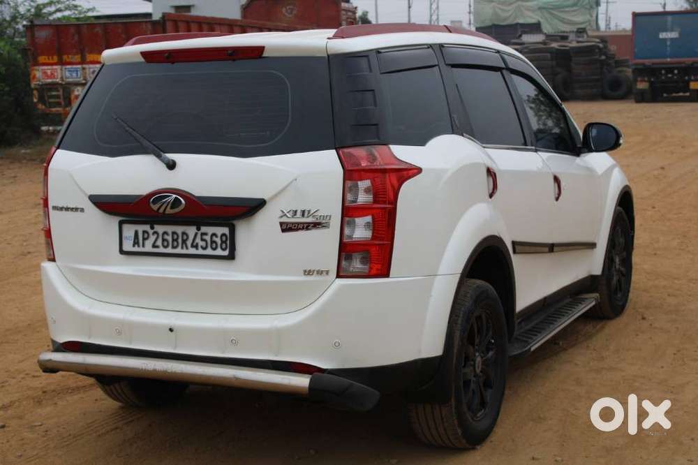 Mahindra Xuv500 2.2 W10 Sportz Edition Mt, 2017, Diesel