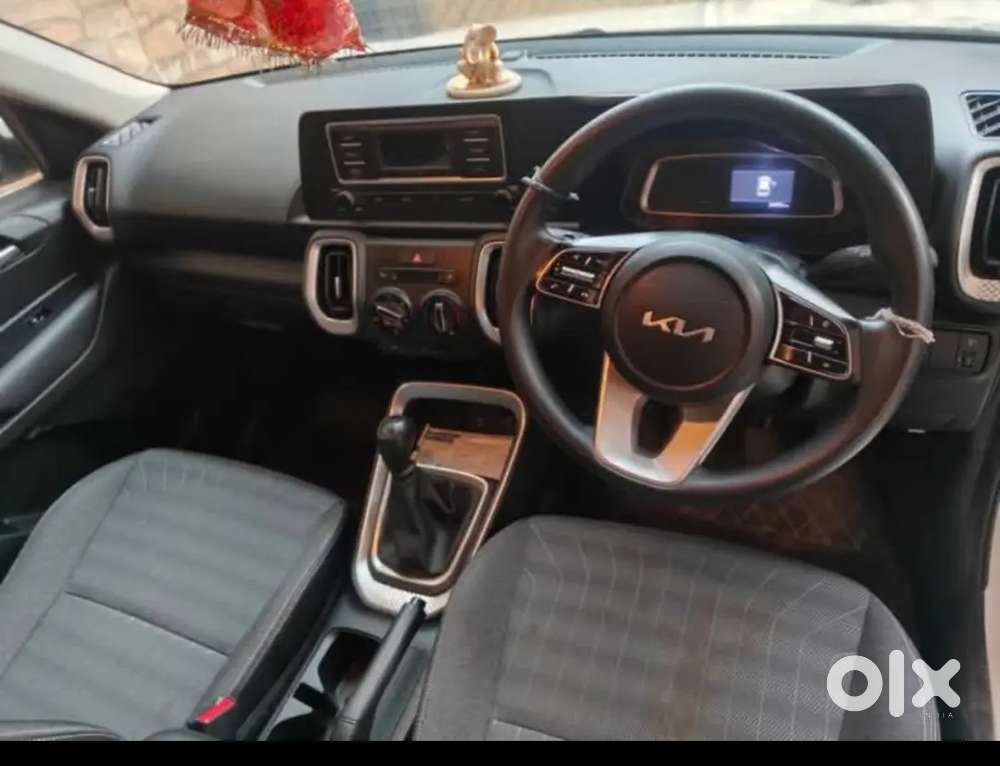 Kia Sonet Petrol 35000 Km Driven