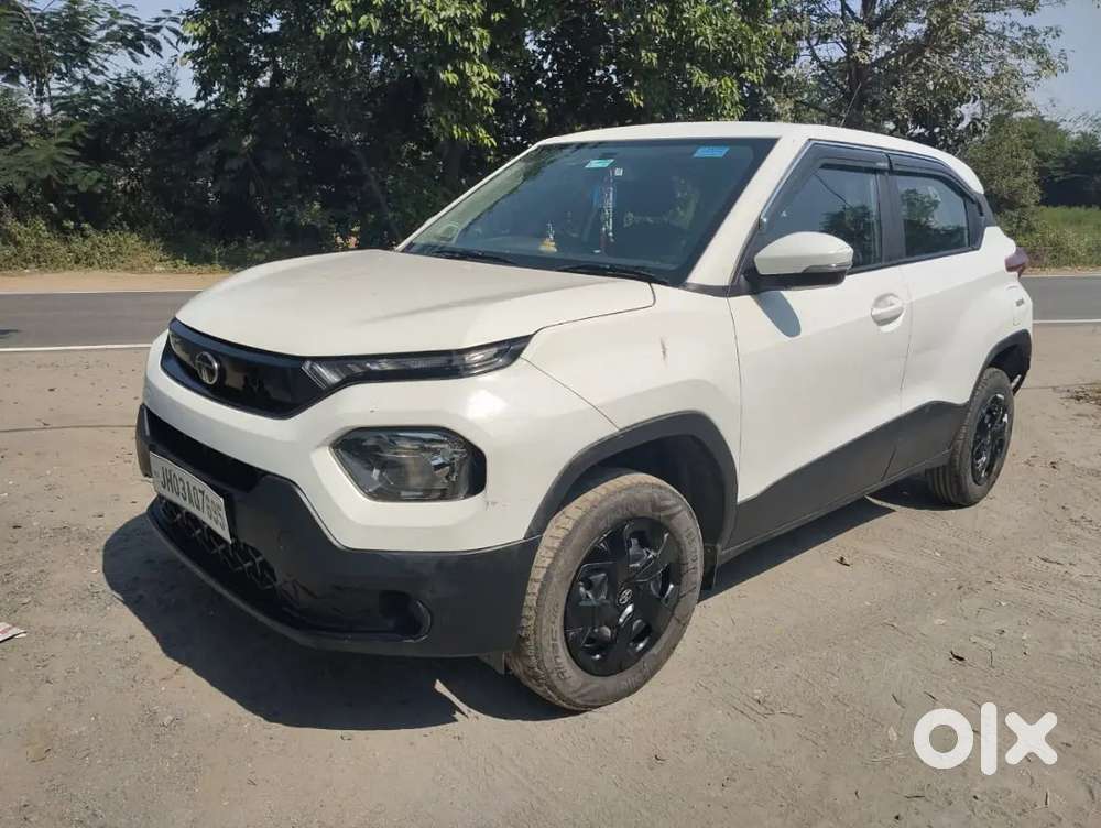Tata Punch Revotron 2024 Adventure