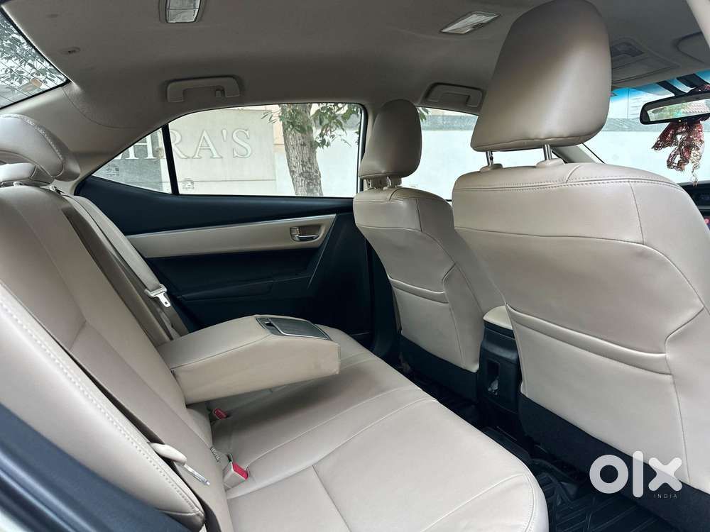 Toyota Corolla Altis Vl At, 2017, Petrol
