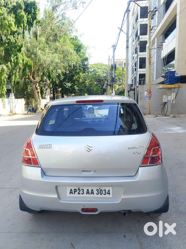 Maruti Suzuki Swift Vxi + Manual, 2010, Petrol