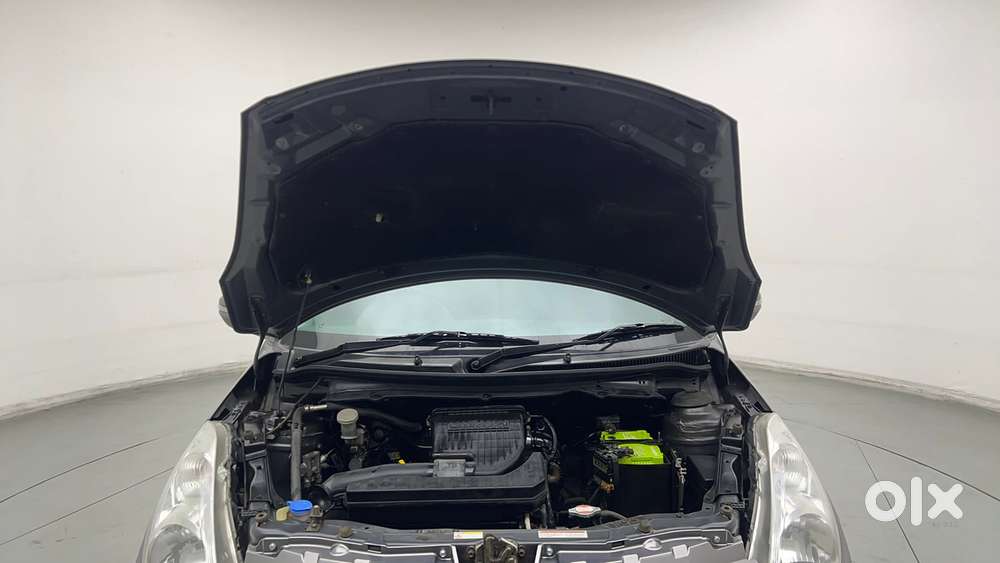 Maruti Suzuki Swift Vvt Vxi, 2016, Petrol
