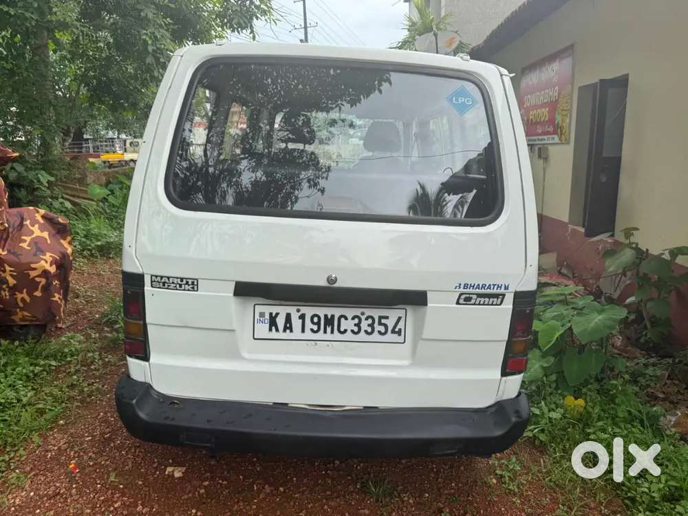 Maruti Omni 5 Seater 2012