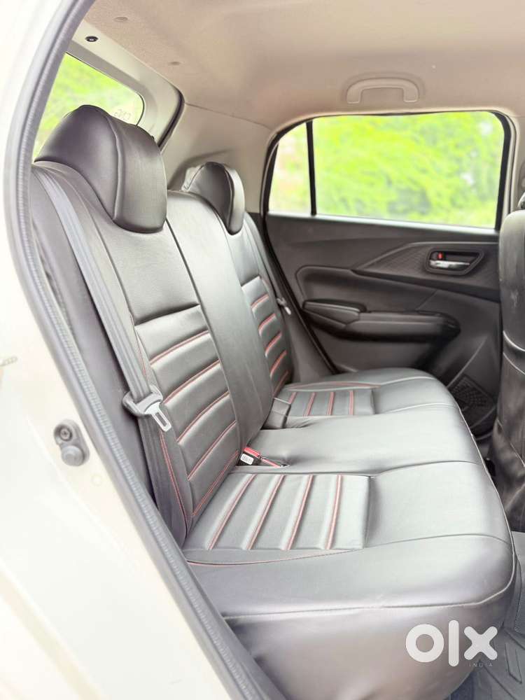 Maruti Suzuki Swift 1.2 Vxi (o), 2025, Cng & Hybrids