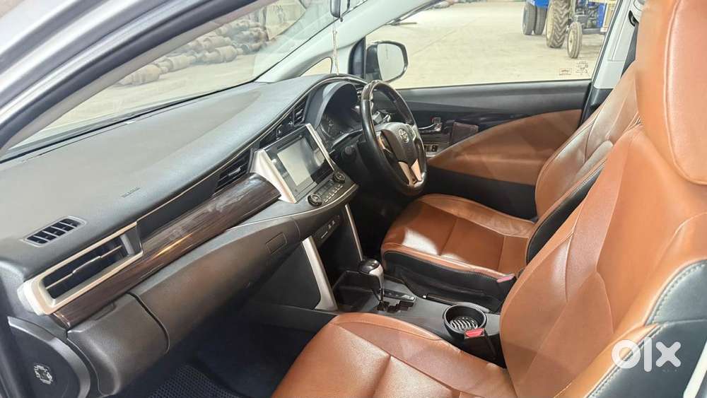 Toyota Innova Crysta 2020 Diesel Well Maintained