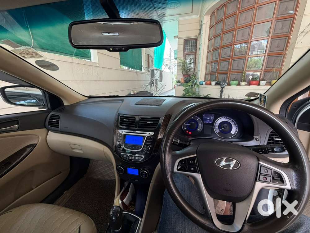Hyundai Fluidic Verna 2013