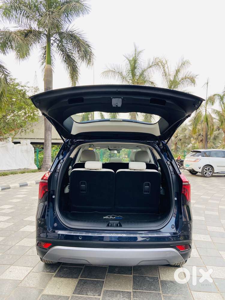 Mahindra Xuv700 2.2 Ax 7 Diesel At Str Awd, 2022, Diesel
