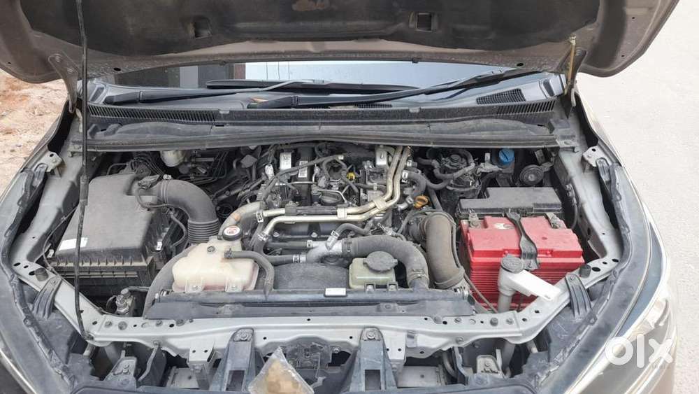 Innova Crysta G 2022 Diesel  8 Seater  Manual  Single Owner