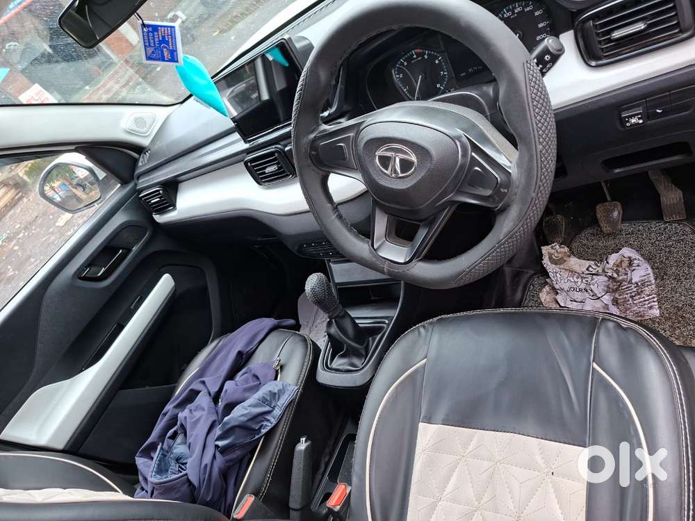 Tata Punch Smart Plus 1.2 Petrol 6amt, 2023, Petrol