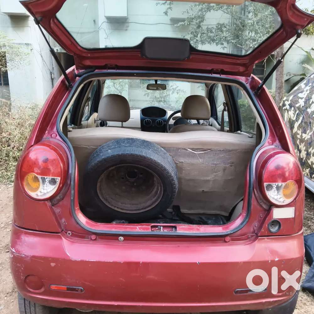 Chevrolet Spark 2011 Petrol Well Maintained