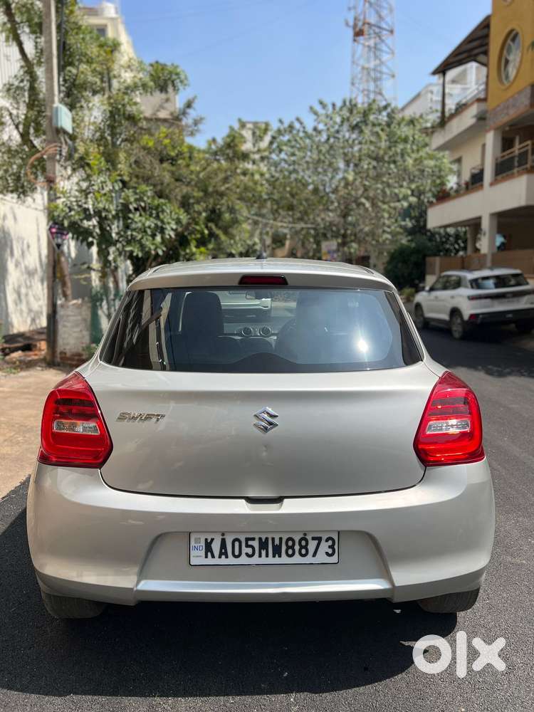 Maruti Suzuki Swift Vxi + Manual, 2018, Petrol