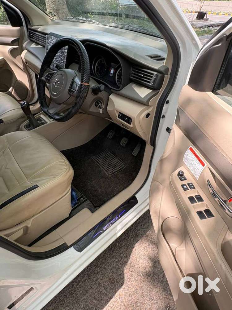 Maruti Suzuki Ertiga 1.5 Vxi, 2025, Cng & Hybrids