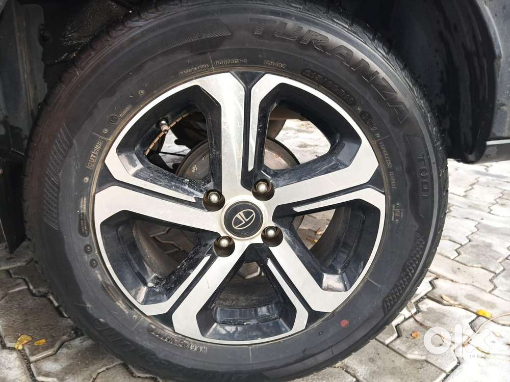 Tata Nexon 1.5 Revotorq Xza Plus S Amt, 2022, Petrol