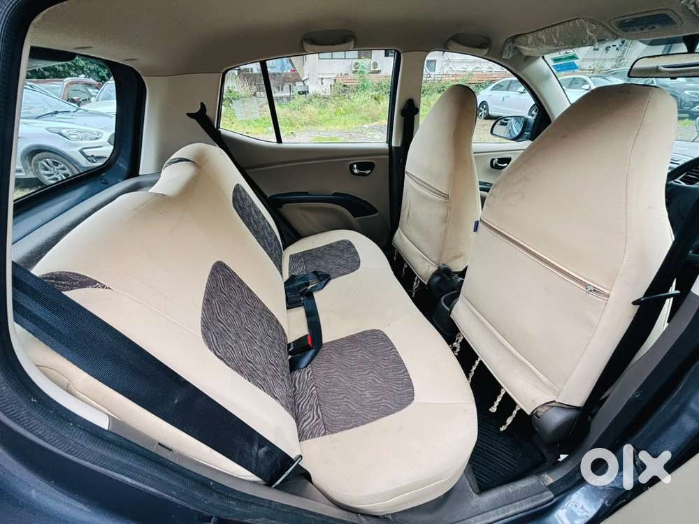 Hyundai I10 Sportz, 2016, Petrol