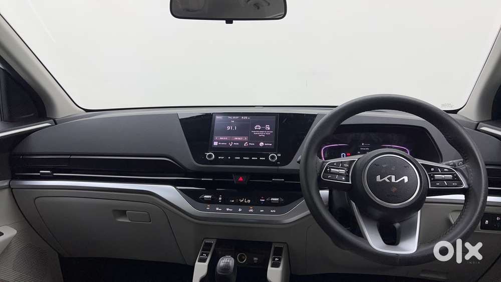 Kia Carens 1.4 Prestige Plus Turbo 7 Str, 2022, Petrol