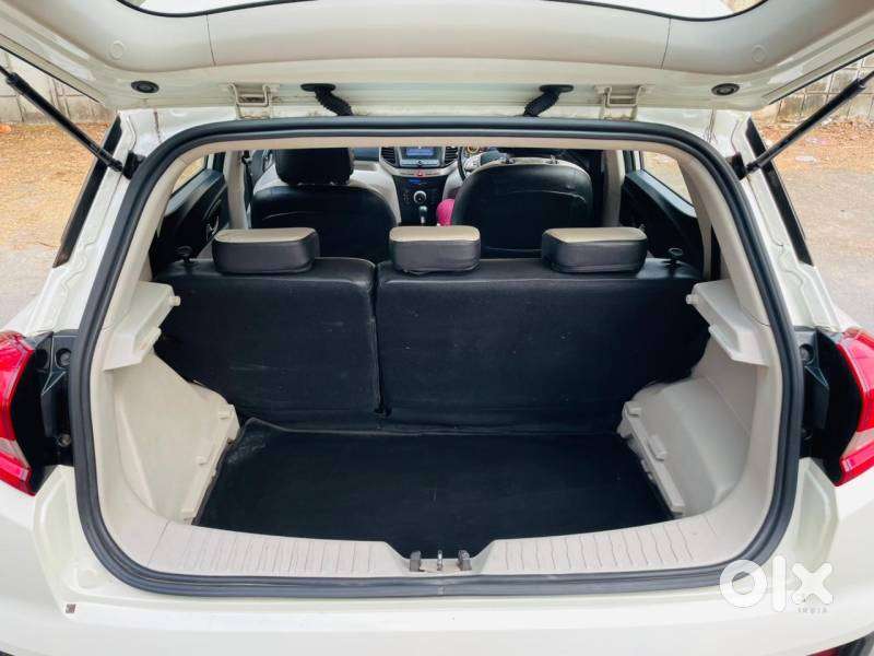 Mahindra Xuv300 1.2 W6 Amt Petrol, 2021, Petrol