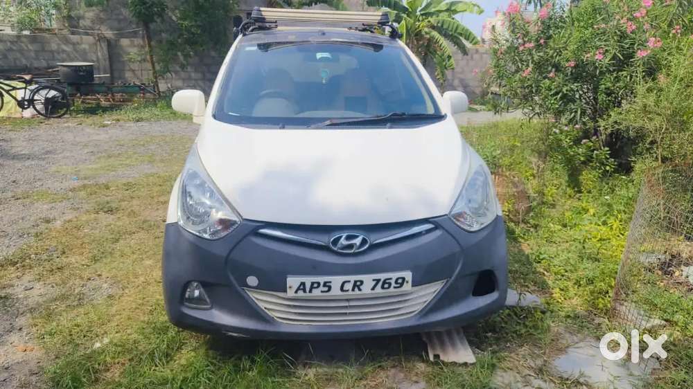 Hyundai Eon Era 2013 Petrol & Lpg