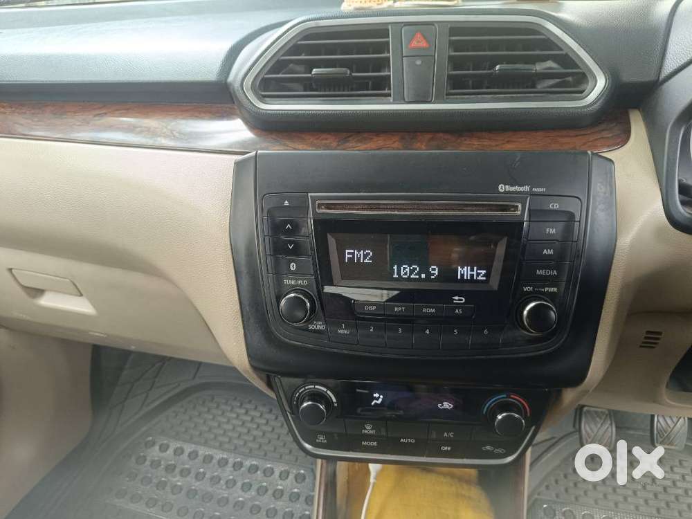 Maruti Suzuki Dzire 2017 Petrol Well Maintained