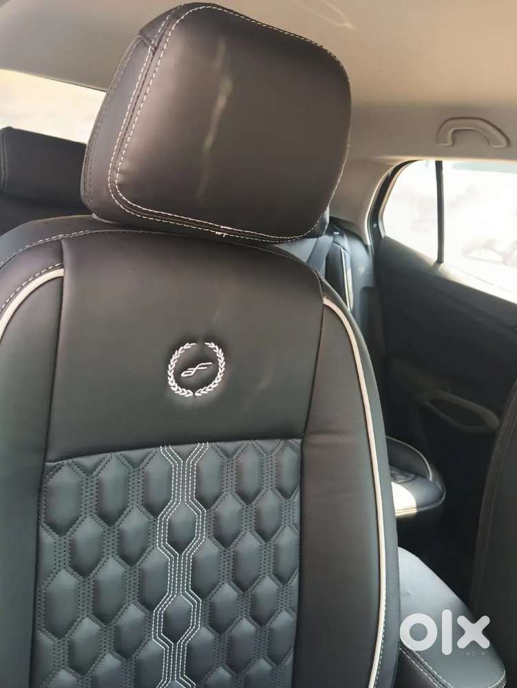 Skoda Kylaq 2025 Petrol 21652 Km Driven