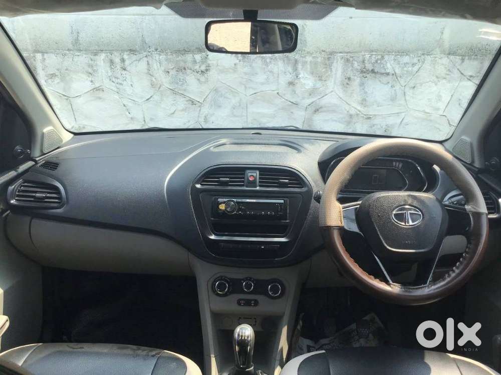 Tata Tiago Xe, 2019, Petrol