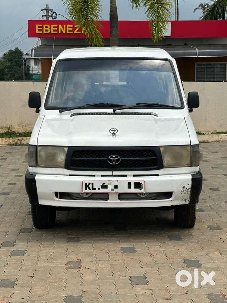 Toyota Diesel Car 2001