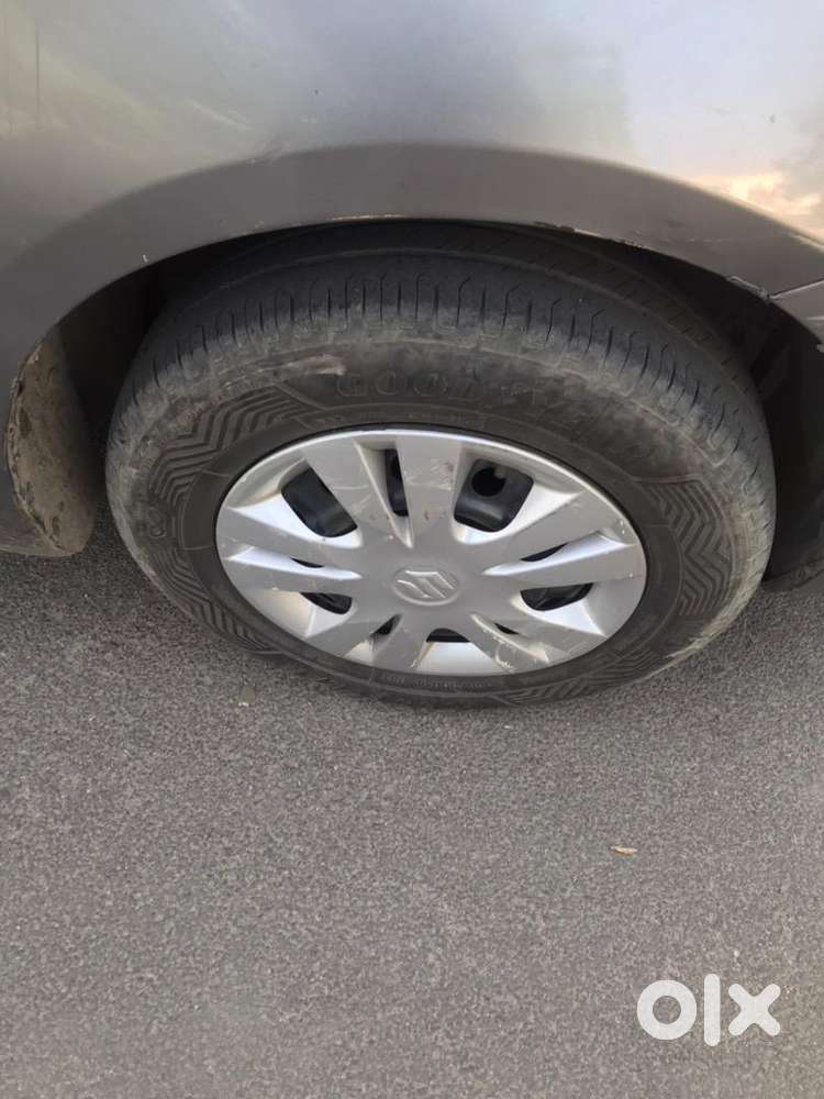 Maruti Suzuki Swift Dzire 2014 Petrol Well Maintained