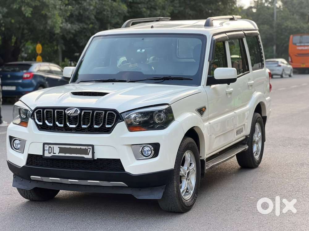 Mahindra Scorpio S8, 2017, Diesel
