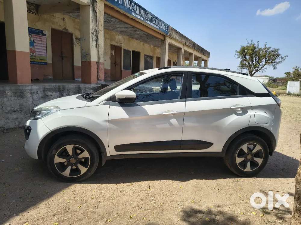 Tata Nexon 2018 Diesel Xz+  Well Maintained  2nd Owner  Top Model