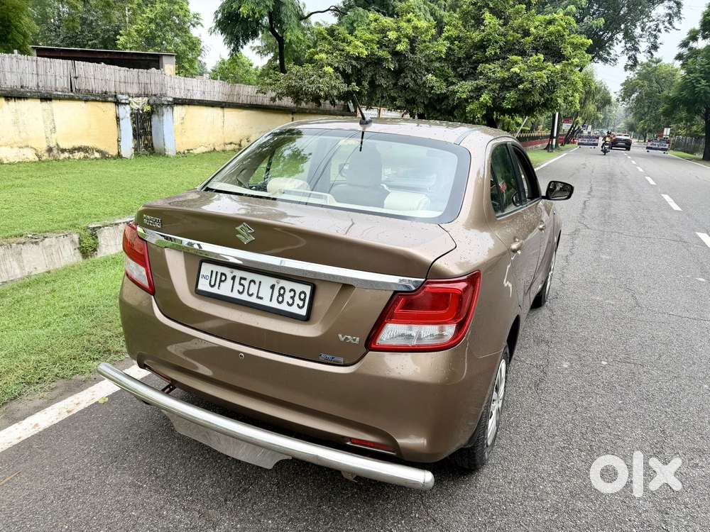 Maruti Suzuki Swift Dzire Vxi(o) Amt, 2017, Petrol