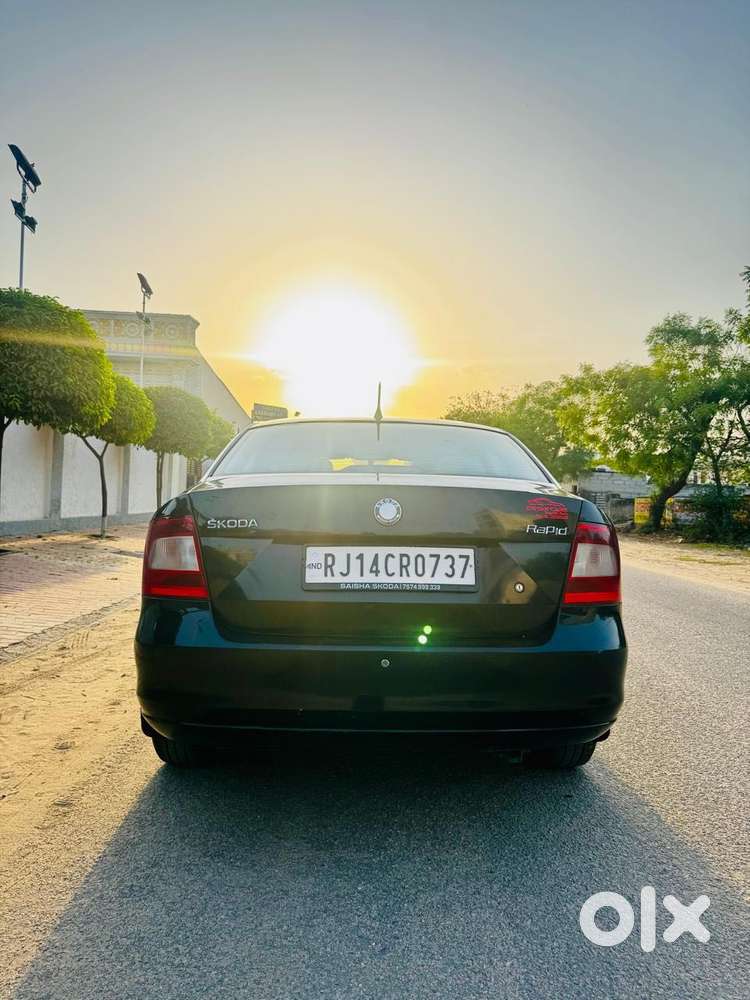 Skoda Rapid Elegance 1.6 Tdi Cr Manual, 2012, Diesel