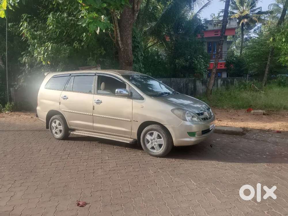 Toyota Innova 2.5 V 2008